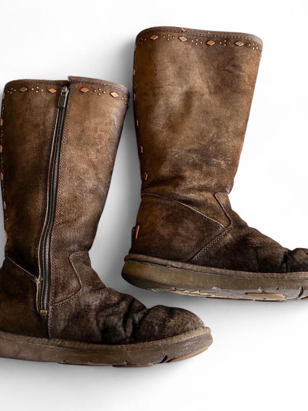 Y2K leather Ugg boots